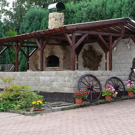 U Myslivce Villa Kamenicky Senov Dış mekan fotoğraf